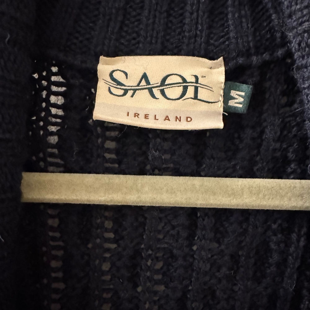 Saol Ireland Men’s 100% Merino Wool Cardigan Sweater - Picture 3 of 4